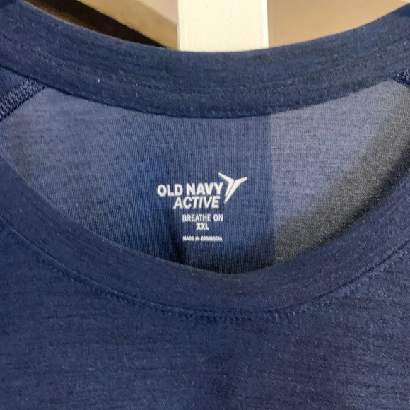Lot of old navy shirts - Picture 5 of 10
